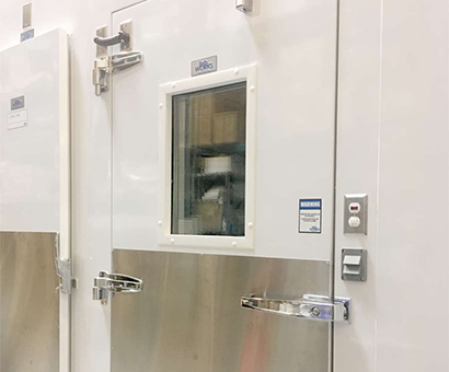 Veterinary morgue cold room
